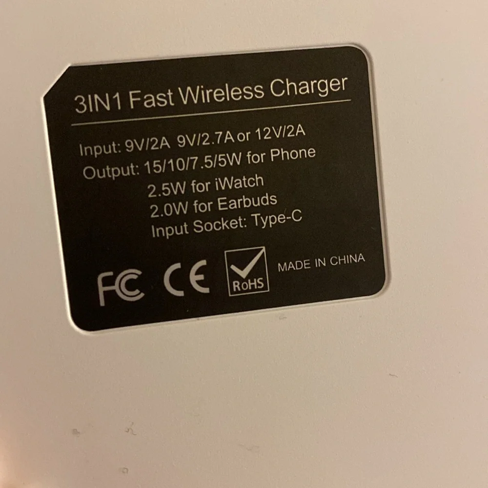 WAITIEE WIRELESS CHARGER 3 IN 1, 15W FAST CHARGING STATION APPLE WATCH - WHITE